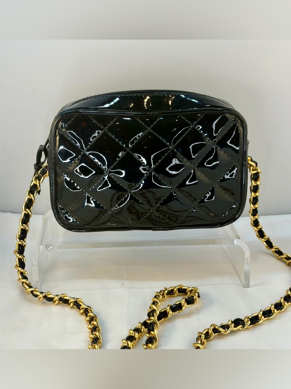 Jennifer Moore vintage quilted crossbody bag with chain strap